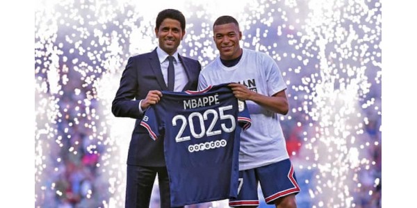 Różne systemy zarządzania między Realem Madryt i Paris Saint-Germain